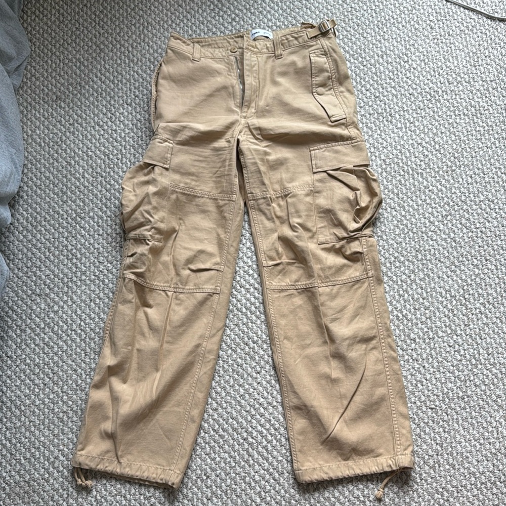 Aritzia TNA Women’s Cargo Pants 8